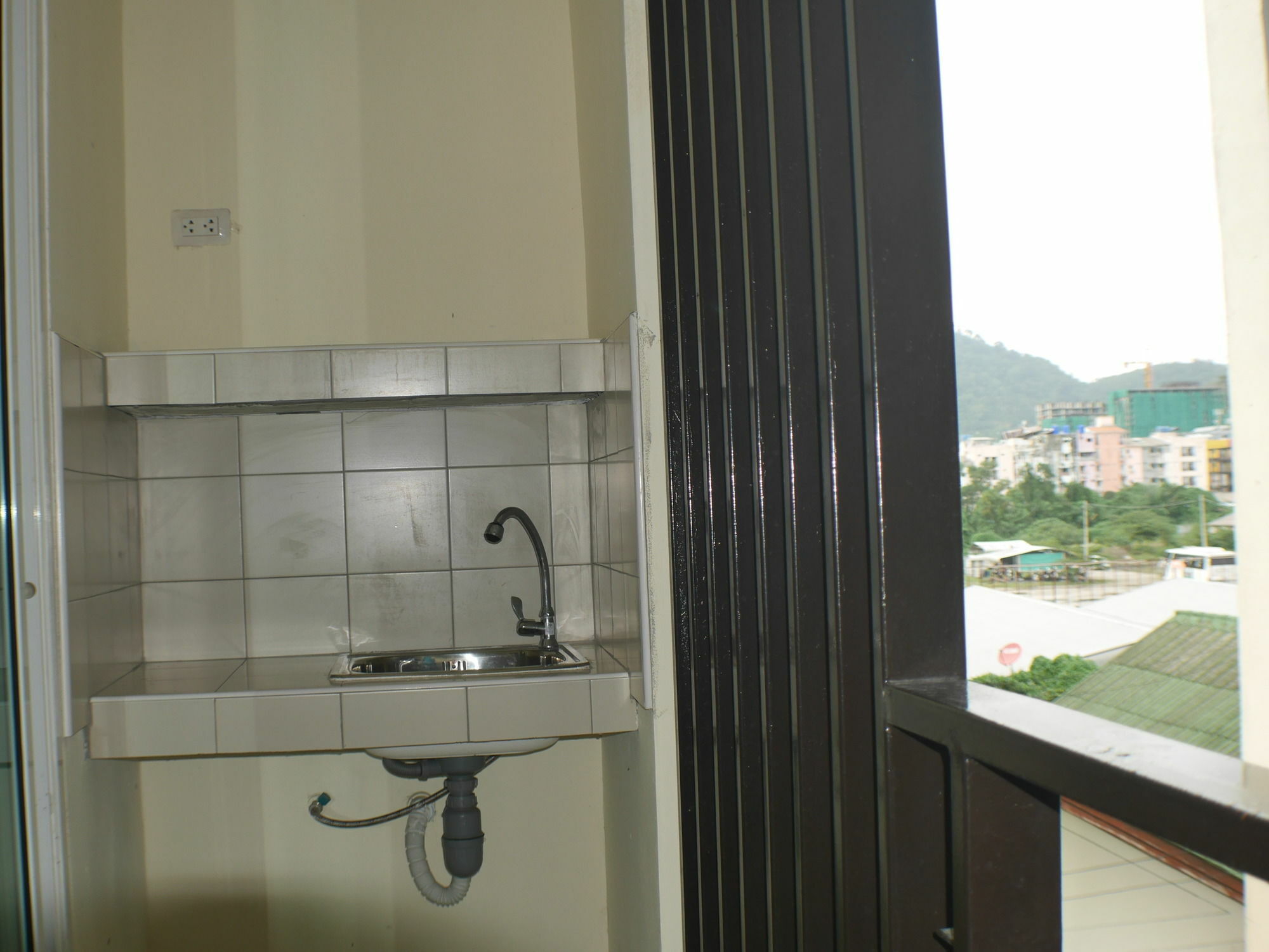 Hotel Darisa Service